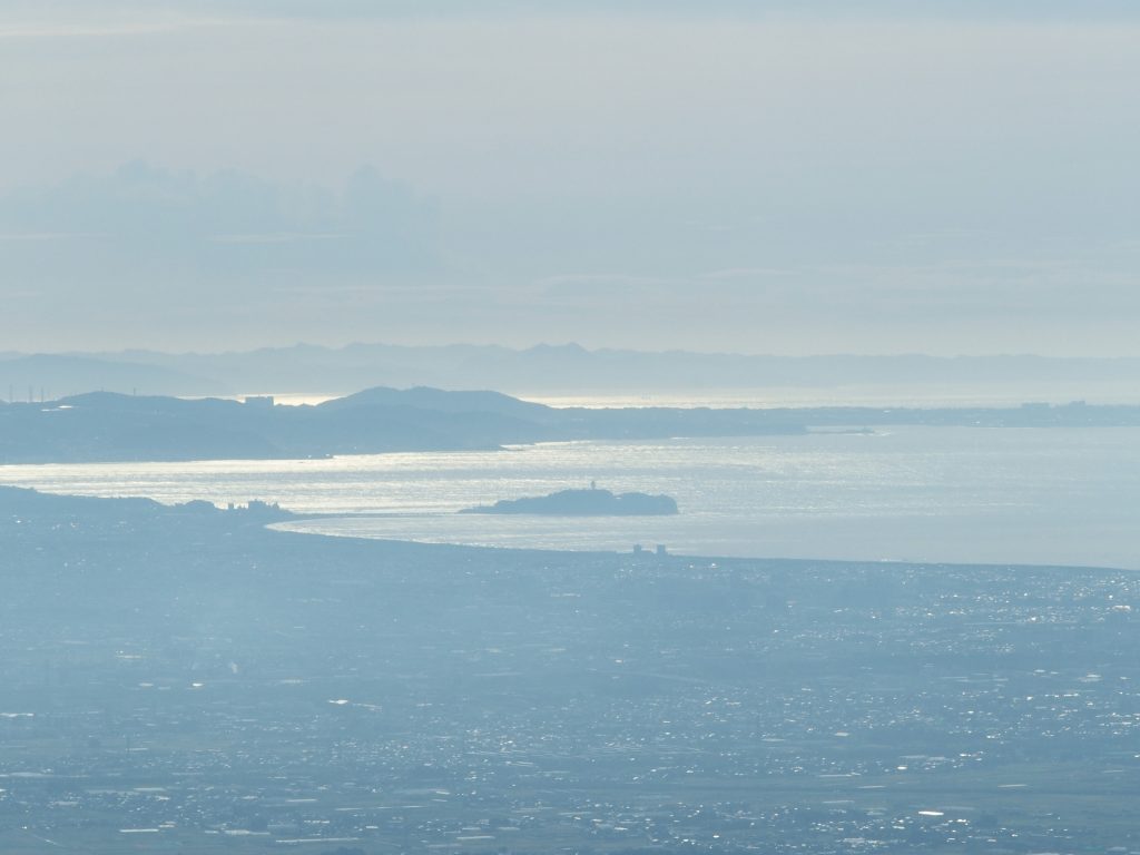 イタツミ尾根からの江の島