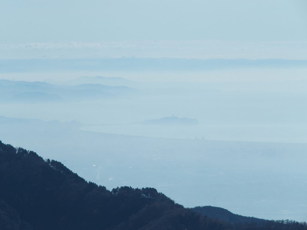 江の島と三浦半島、房総半島