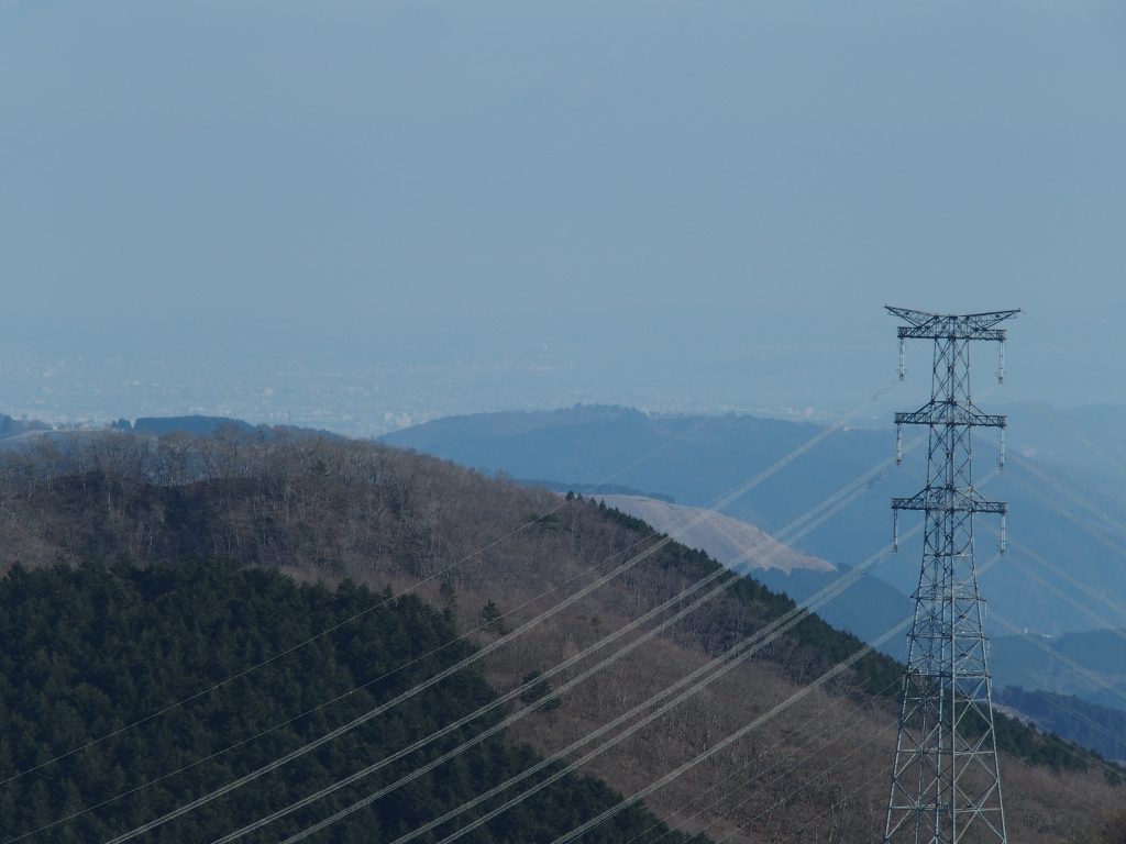 三国峠付近から江の島