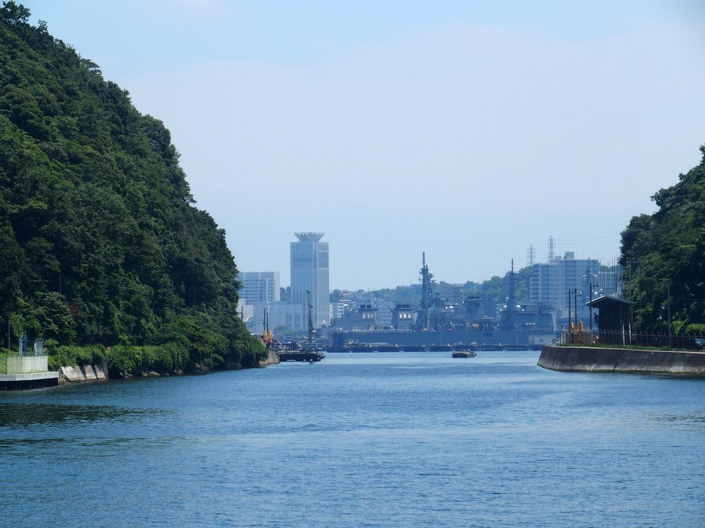 長浦港側から