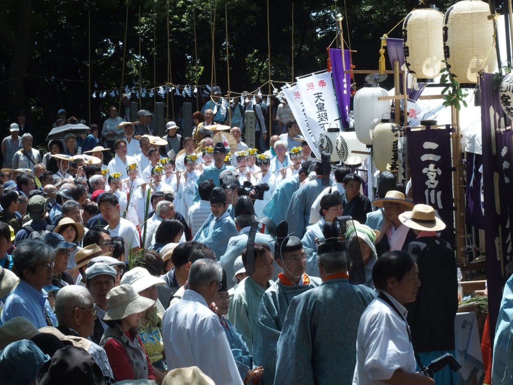 神様が揃えば、五社祭典