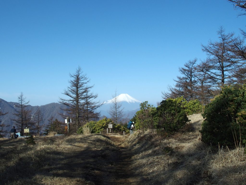 姫次に到着