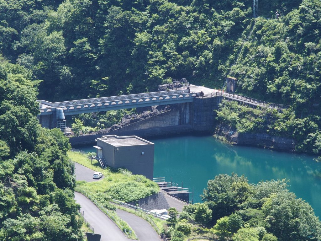 石小屋湖