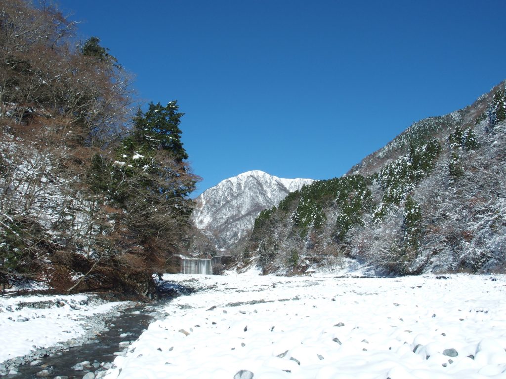 銀世界になった熊木沢