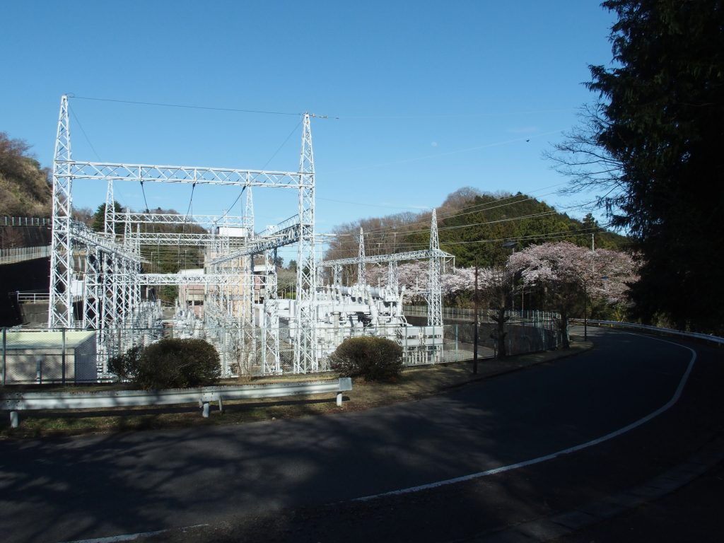 発電所の全景