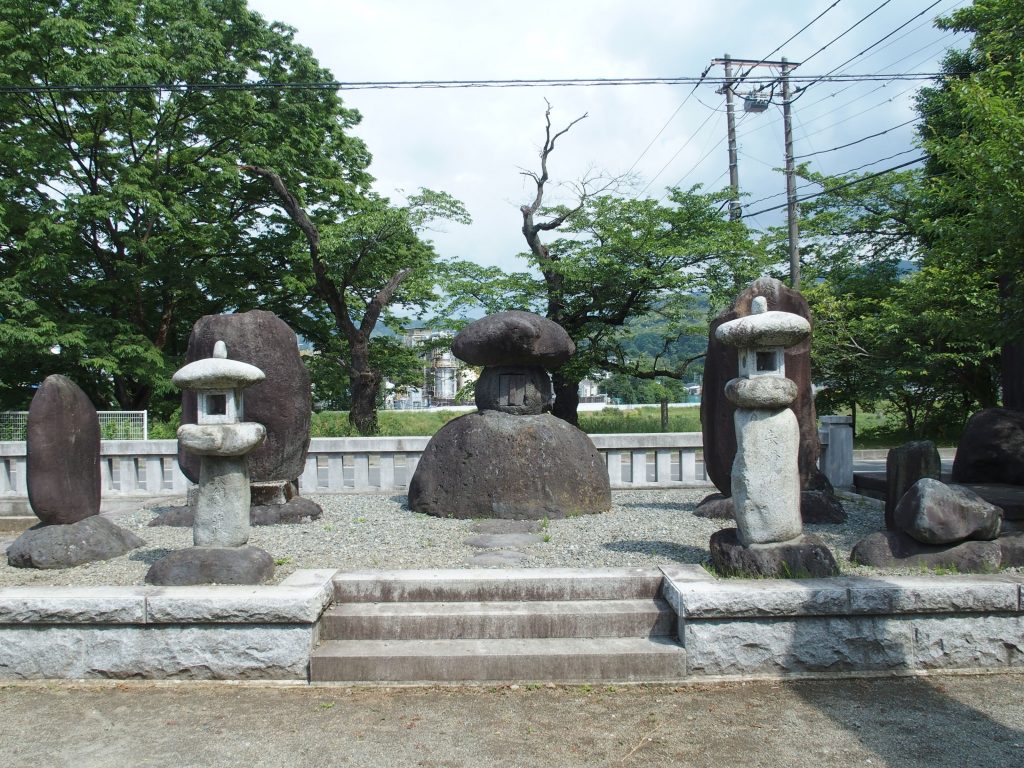 福澤神社境内